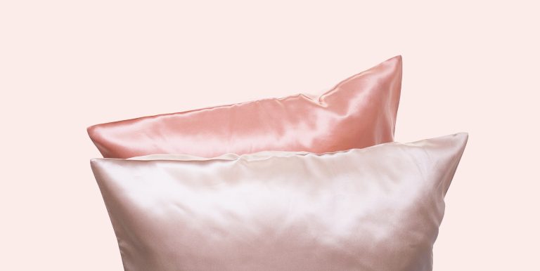 tutoriel taie d'oreiller en satin rose